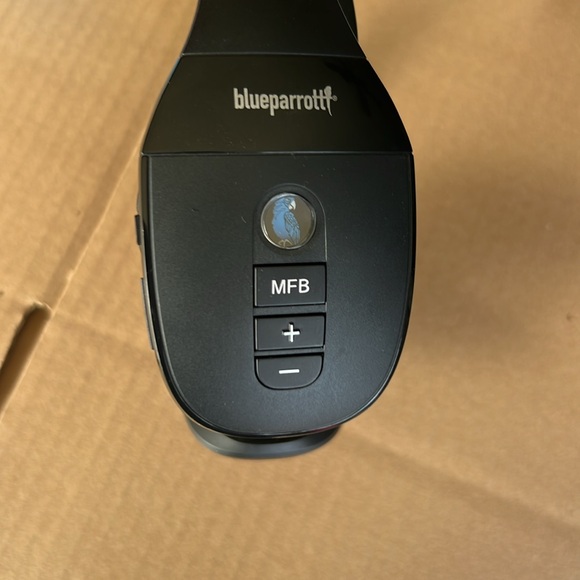 BLUEPARROT S450-XT BLUETOOTH HEADSET - Picture 6 of 13